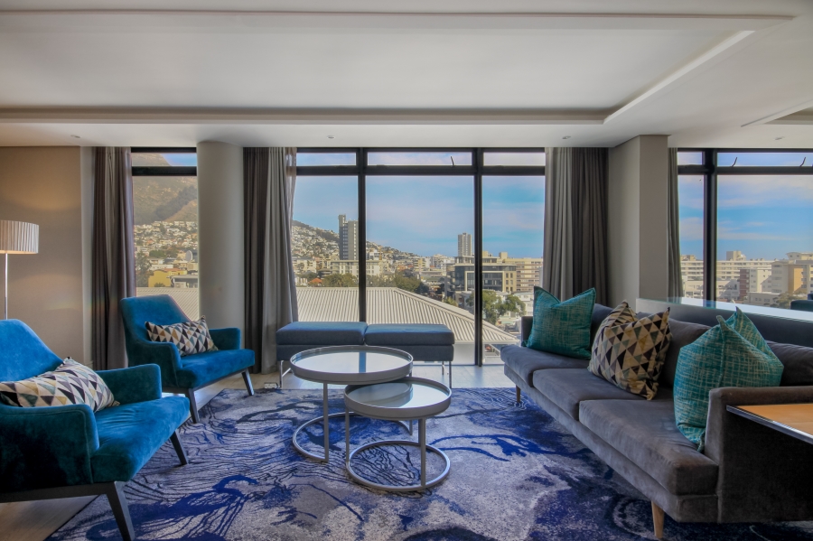 2 Bedroom Property for Sale in Sea Point Western Cape